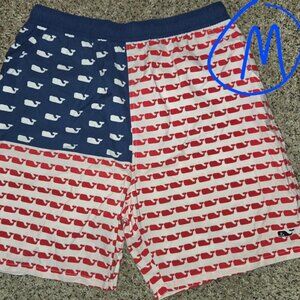 VINEYARD VINES 4th of July Whale swim trunks board shorts MEN'S size MEDIUM